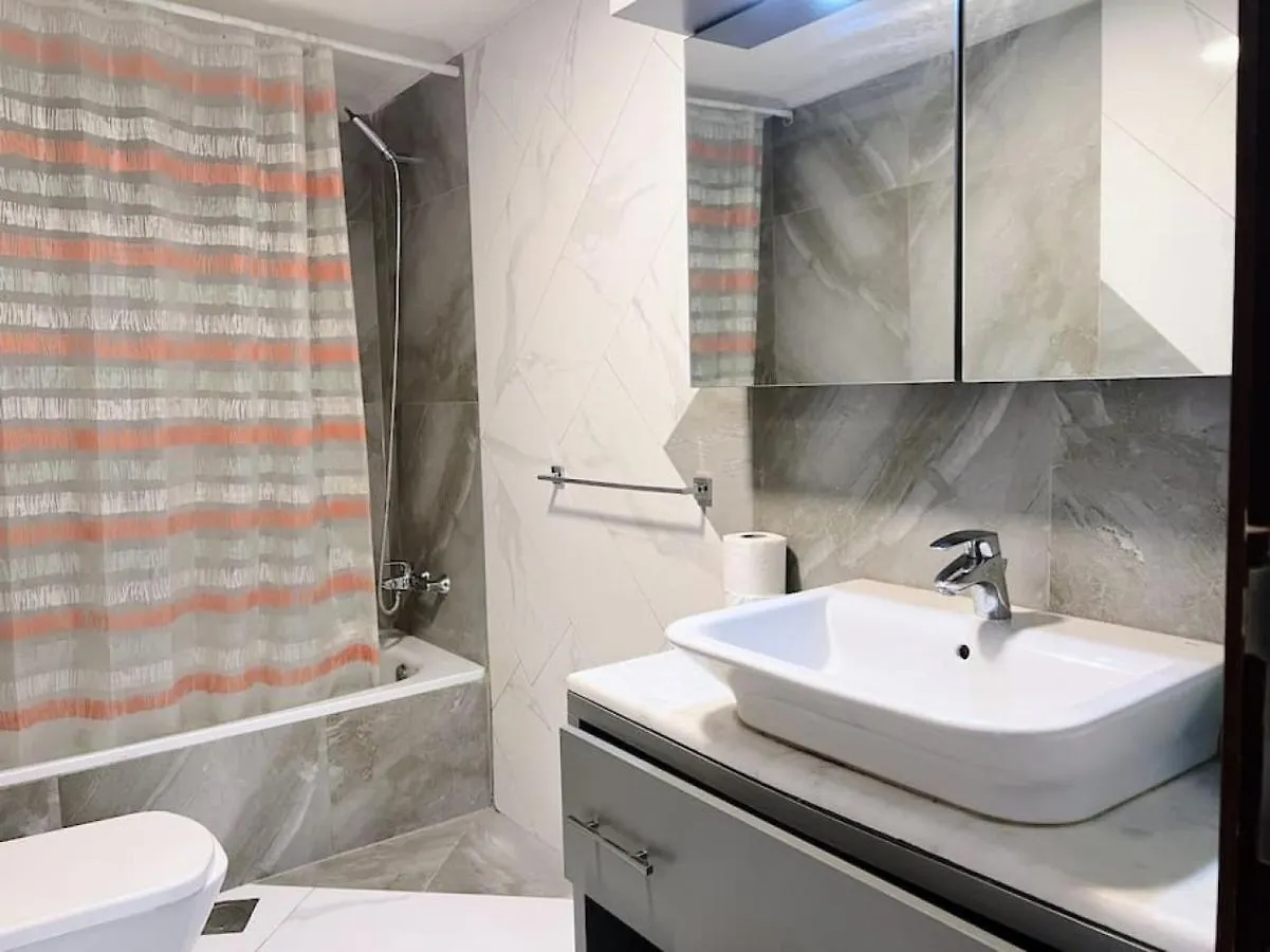 Modern 3Br Apt Next To Hotel Dieu Beirut